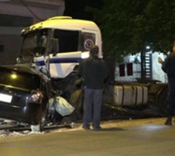 Violento cuádruple choque con derivación fatal en Limpio - Paraguay.com
