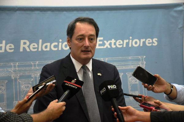 Visita de Ivanka Trump es una muestra de apoyo al gobierno, dice embajador » Ñanduti