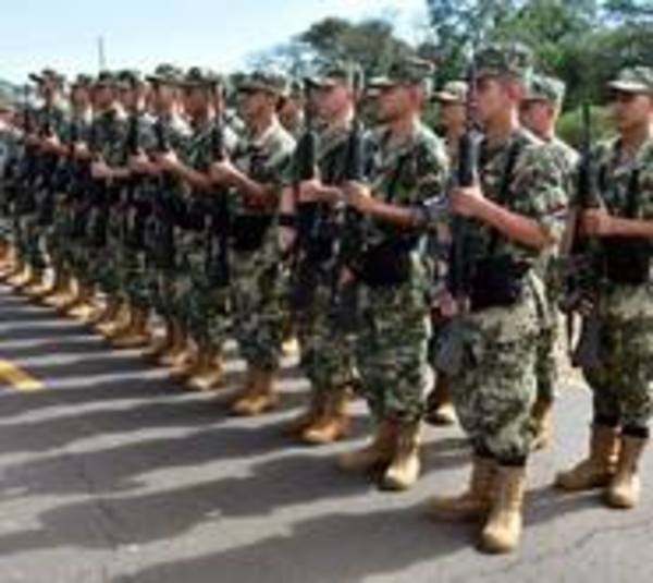Abdo desea dar un nuevo rol a FFAA, luchar contra el crimen organizado - Paraguay.com