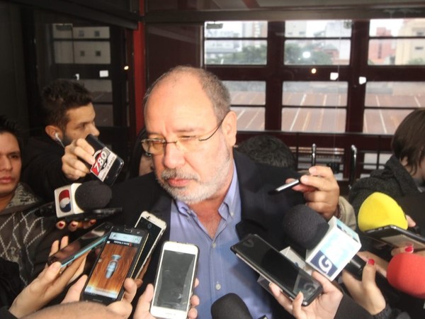 Jubilación parlamentaria: 'Corrijamos lo que está mal', sostiene Justo Zacarías