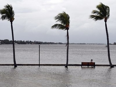 El 60% de la Bahama está bajo el agua por los efectos de Dorian