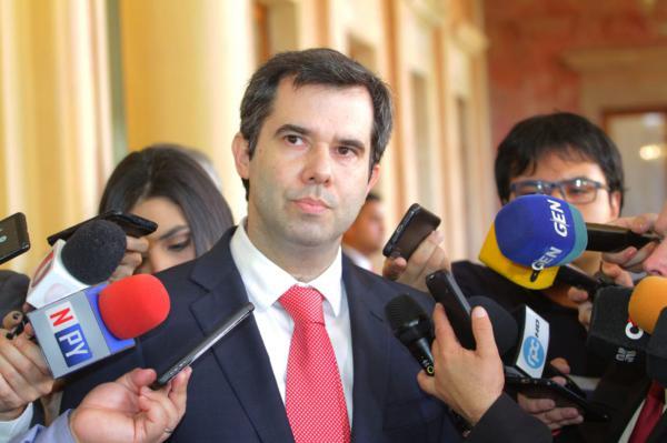 Presidente del BCP asegura que crisis argentina no afectará a la economía paraguaya