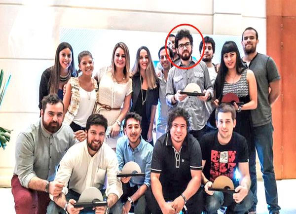 El “logro” de facturar gracias al papá del amigo