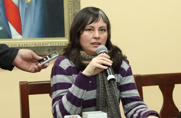 Canese: "Es como subirse a un barco sin rumbo integrar esta comisión”