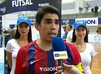Referentes de Cerro Porteño celebran el pentacampeonato