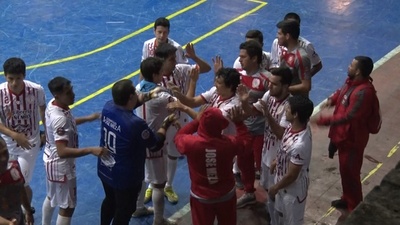 José Meza propina una goleada a San Alfonso y arranca bien