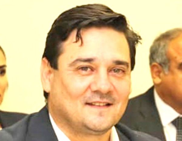 Buzarquis enfrenta juicio por daño de US$ 600.000