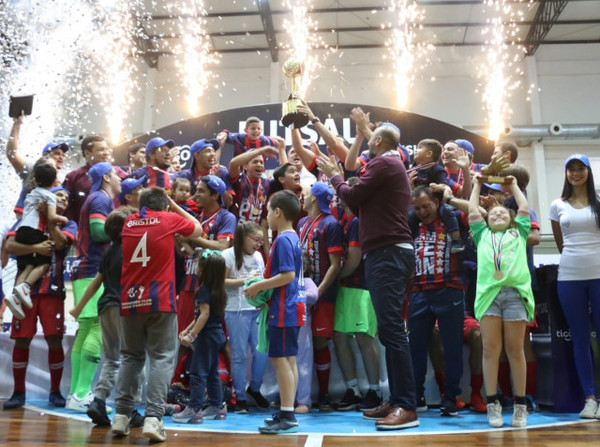 Cerro Porteño pentacampeón del Futsal FIFA | .::Agencia IP::.