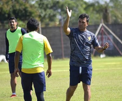 “Chicha” no descarta poda en el plantel