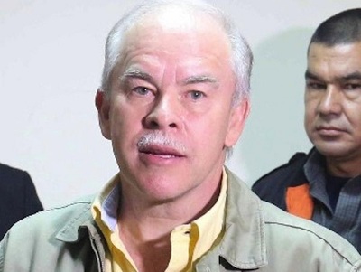 Víctima de tortura declara y asegura que Bower se burlaba de su dolor