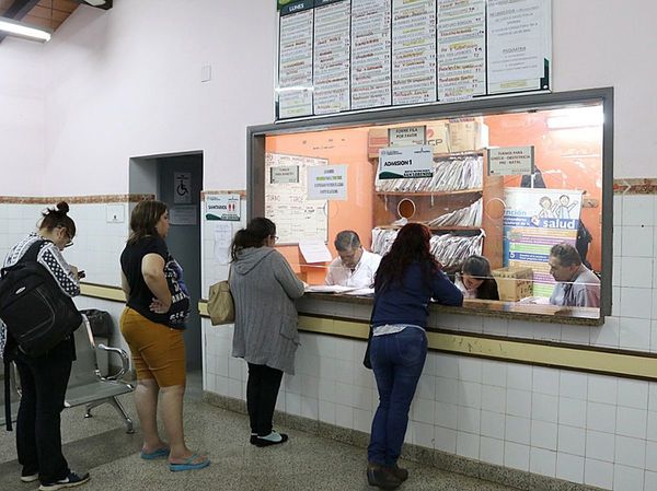 Más de 100 personas atendidas en consultorio nocturno de Calle’i