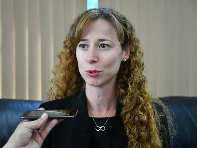 Paraguay debe apuntar a explotar toda su potencia de Itaipú, sostiene Gwynn