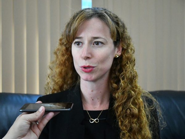 Paraguay debe apuntar a explotar toda su potencia de Itaipú, sostiene Gwynn