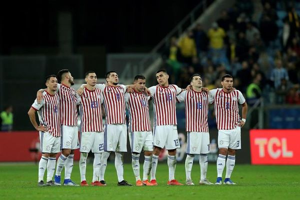 La indumentaria de la Albirroja - Fútbol - ABC Color