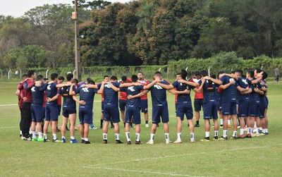 Busca técnico paraguayo - Fútbol - ABC Color