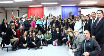 Una vida libre de violencia y el empoderamiento económico, político y social, ejes de trabajo del Ministerio de la Mujer | .::Agencia IP::.