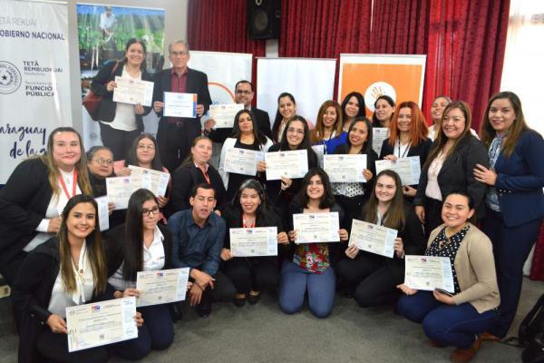 La Administración Pública cuenta con otros 40 Servidores Públicos certificados en Lengua de Señas
