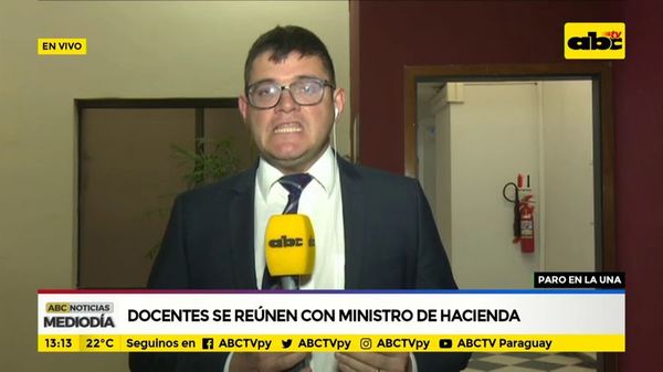 Docentes de la UNA se reúnen con ministro de Hacienda - ABC Noticias - ABC Color