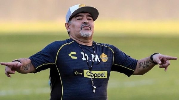 Maradona, listo para volver a dirigir