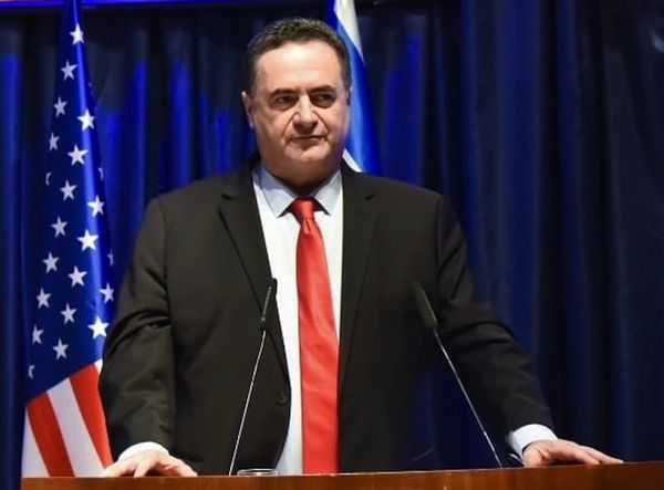 Ministro israelí confía en la reapertura de embajada