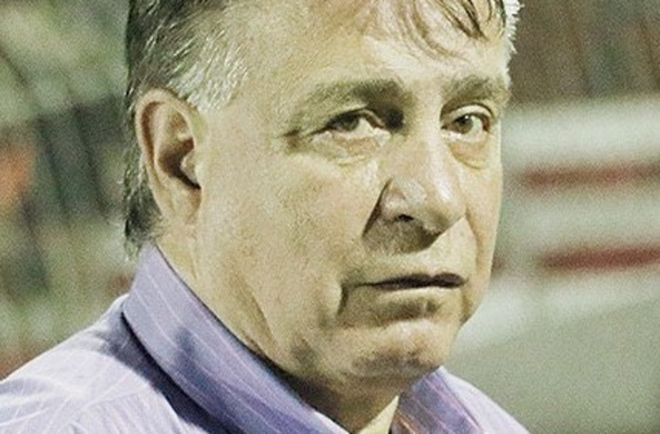 “Urgencia” Nacional en busca del técnico