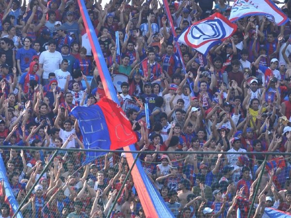 Sin vallas en Tuyucuá ante Cerro