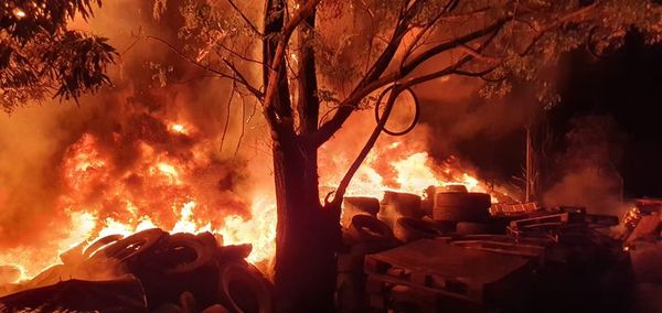 El incendio en Capiatá habría sido provocado - Nacionales - ABC Color