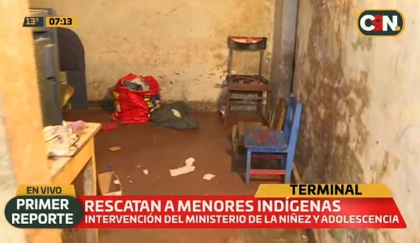 Rescatan a 40 niños indígenas que vivían en precarias condiciones