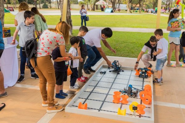 Con tecnología buscan promover la educación