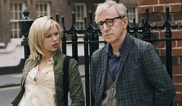 HOY / Scarlett Johansson defiende a Woody Allen de las acusaciones de abuso sexual