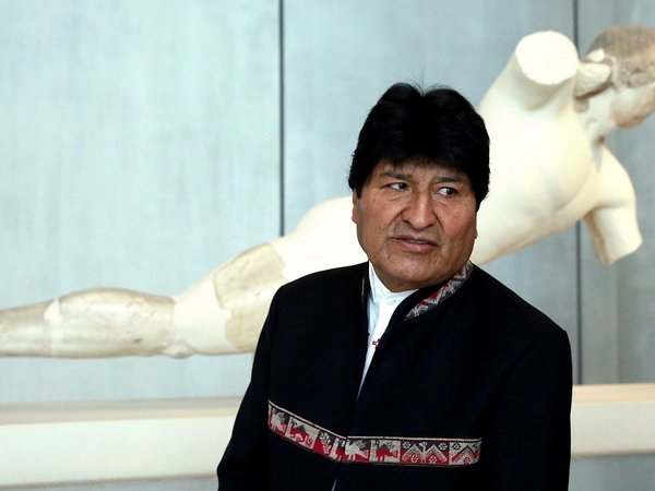 Bolivia promulga ley de asistencia gratuita a los enfermos de cáncer
