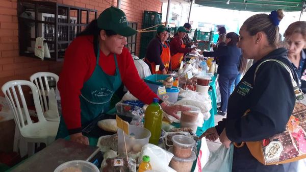 Feria de productos de granja en San Lorenzo - Nacionales - ABC Color