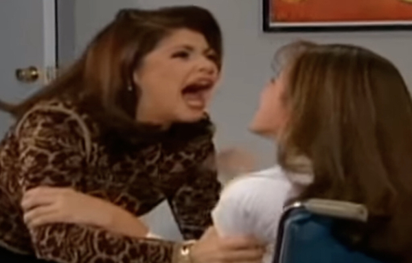 Versión guaraní de famosa escena de “María la del Barrio” (vídeo)