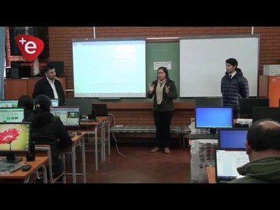 CAPACITAN A DOCENTES EN EL USO DE TECNOLOGÍA EN PROGRAMACIÓN CREATIVA