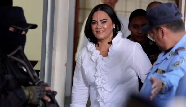 Ex primera dama hondureña es condenada a 58 años de prisión » Ñanduti
