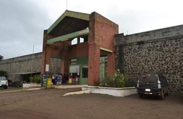 Presuntos miembros del PCC tomaron la cárcel de Itapúa - Digital Misiones