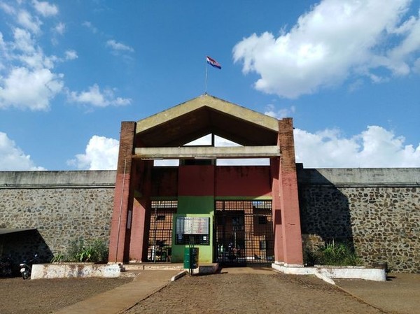 Fuga de la penitenciaría de Itapúa: serían 4 integrantes del PCC, con rehén