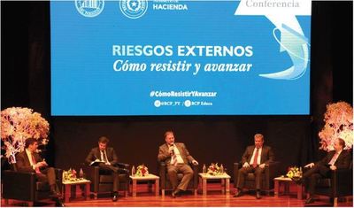 Para resistir embates se debe diversificar