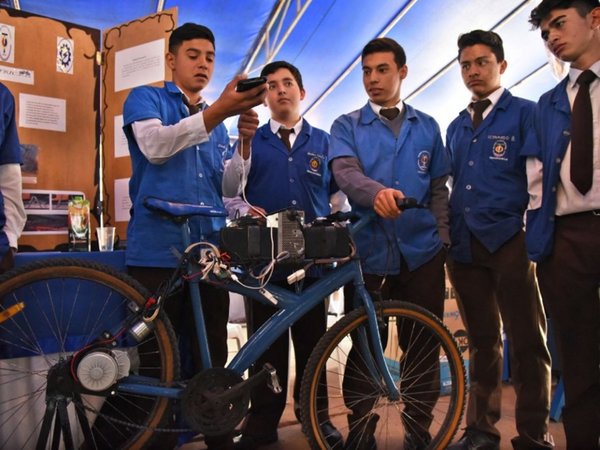 Alumnos realizan proyectos de hasta G. 8 millones gracias a la autogestión