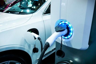 Un 20% de los autos del Estado serán eléctricos en el 2020