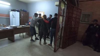 Villamayor defiende actuación policial en penal de Itapúa  - Nacionales - ABC Color