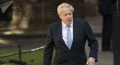 Boris Johnson recorta su visita a la reina Isabel para contener la crisis de su Gobierno | .::Agencia IP::.
