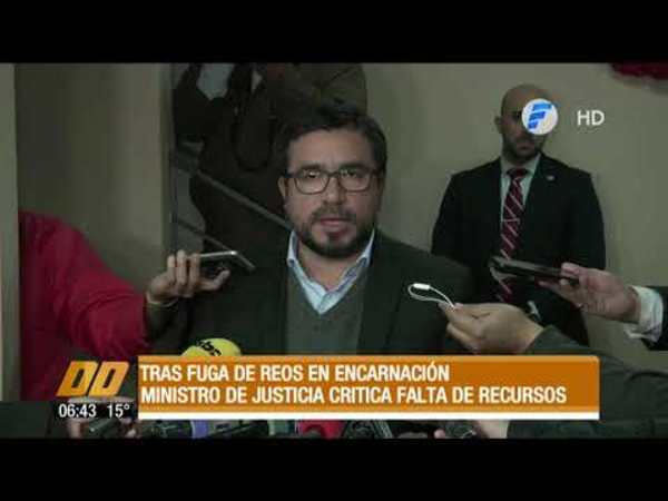 Tras fuga de reos, el ministro de Justicia critica falta de recursos
