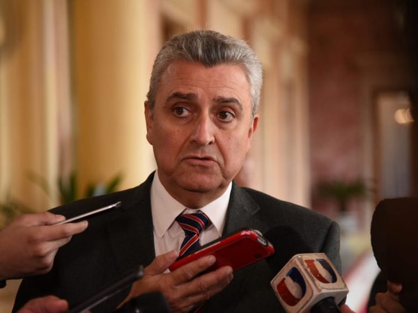 Villamayor apoya que las FFAA combatan el crimen organizado