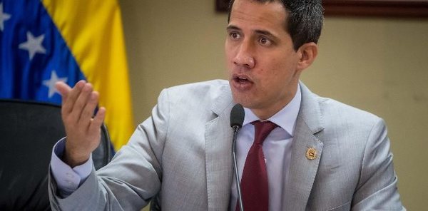 La Fiscalía aceptó el pedido de Nicolás Maduro para investigar a Juan Guaidó por “traición a la patria” | .::Agencia IP::.