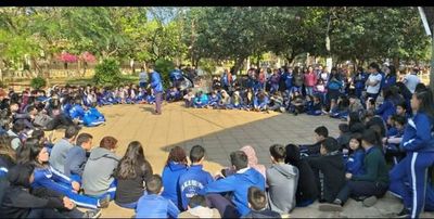 Renuncia director y estudiantes levantan toma del colegio Pedro P. Peña - Nacionales - ABC Color