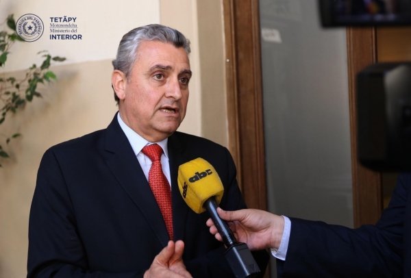 Ministro del Interior destaca labor policial en Penitenciaría de Encarnación - .::RADIO NACIONAL::.