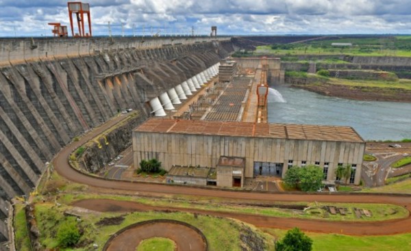 Itaipu proveyó a la ANDE 2,4% más de energía en lo que va del año