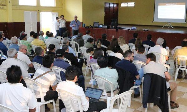 Desarrollan consulta pública sobre proyecto de Agua Potable y Saneamiento en Franco