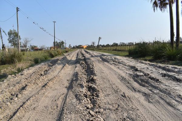Sanjuaninos siguen aguardando llamado a licitación para camino de todo tiempo - Nacionales - ABC Color
